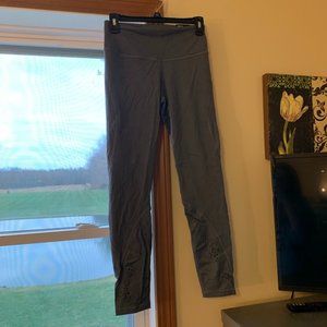 Gray Victoria's Secret Sport 7/8 Leggings NWT